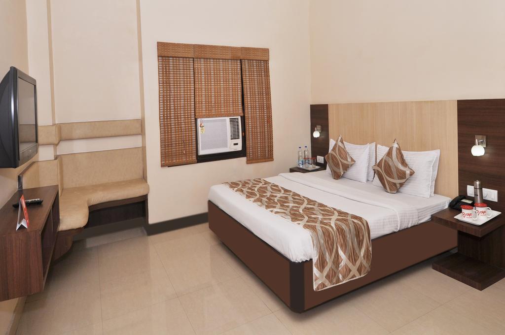 Sivamurugan Hotell Kumbakonam Eksteriør bilde