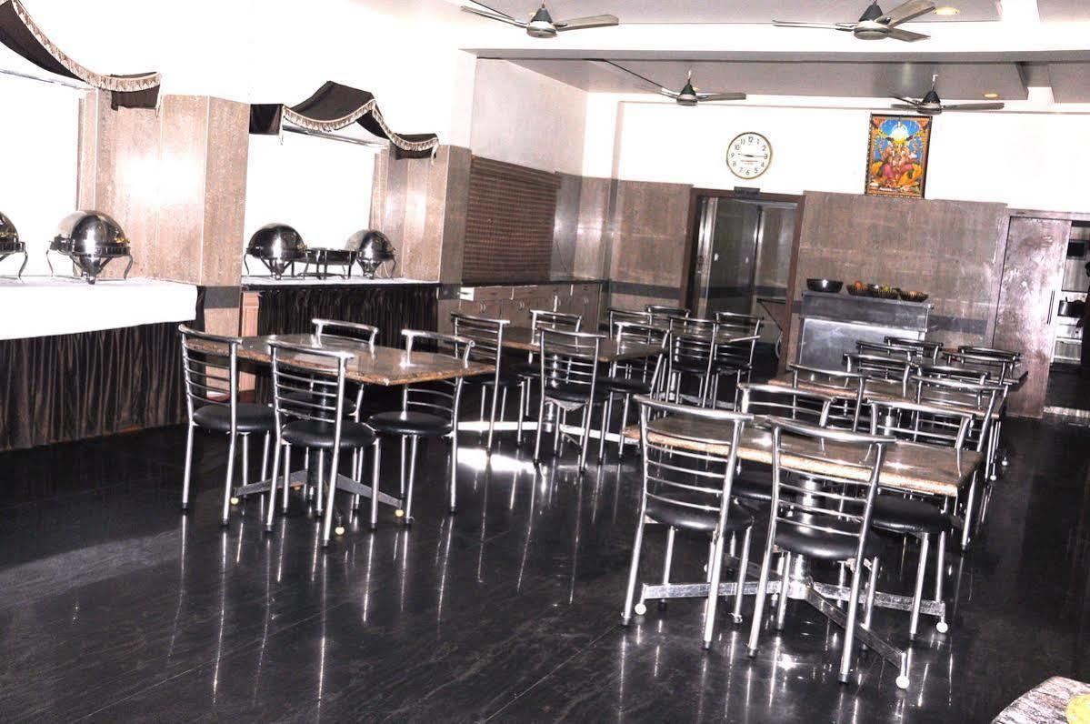 Sivamurugan Hotell Kumbakonam Eksteriør bilde